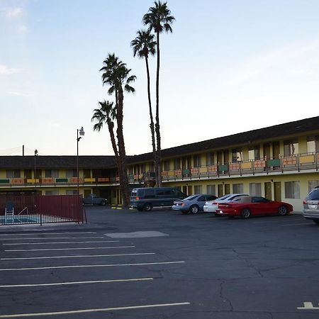 Tropics Motor Hotel Indio Zewnętrze zdjęcie